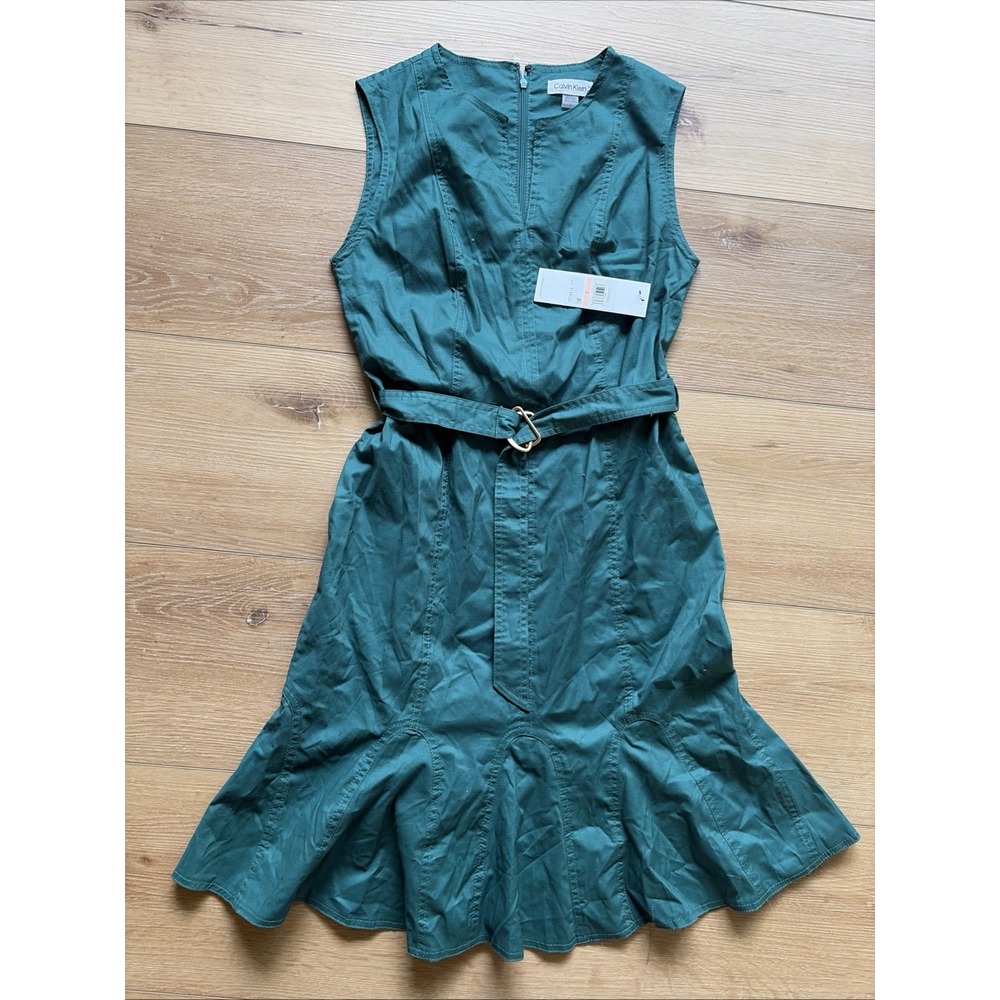 Calvin Klein Green V-Neck Sleeveless Belted Fit & Flare Knee Dress Size 2 Work